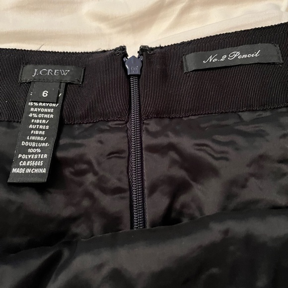 Gorgeous Lace Overlay No. 2 Pencil Skirt from J. Crew in Size 6 - Picture 7 of 7